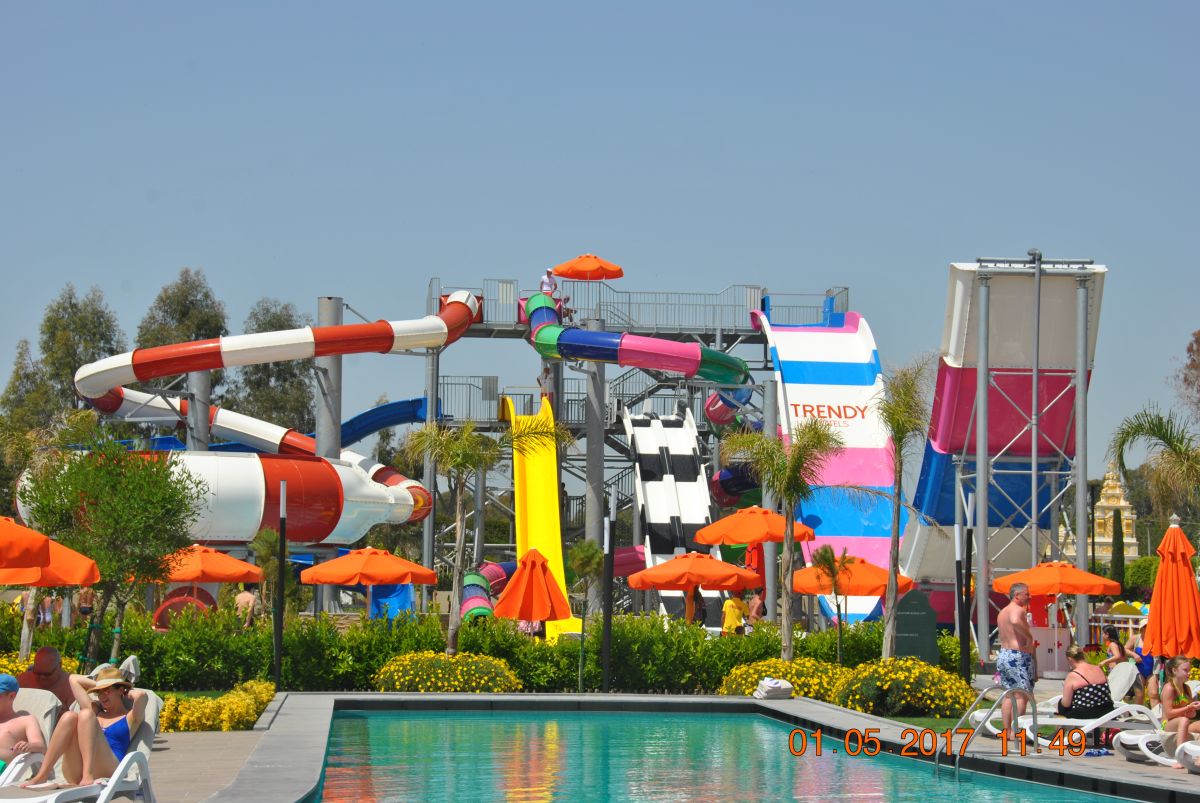 imagini hotel TRENDY LARA